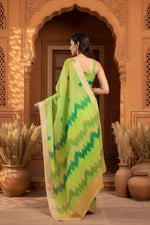 Load image into Gallery viewer, Women's Faux Linen Floral Print Ready to wear Saree With Unstitched Blouse 5.5Mtr (Green)
