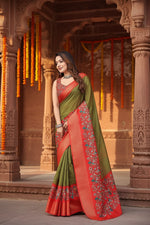 Load image into Gallery viewer, Women's Cotton Silk Printed Saree With Unstitched Blouse 5.5Mtr (Green-Red)
