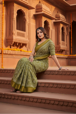 Load image into Gallery viewer, Women's Cotton Silk Printed Saree With Unstitched Blouse 5.5Mtr (Green)
