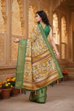 Load image into Gallery viewer, Women's Cotton Silk Floral Printed Saree With Unstitched Blouse 5.5Mtr (Mustard)
