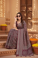 Load image into Gallery viewer, Women's Cotton Silk Floral Printed Saree With Unstitched Blouse 5.5Mtr (Maroon)
