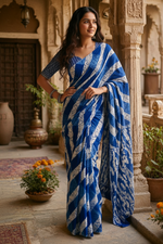 Load image into Gallery viewer, Mulmul Cotton Batik Hand Block Printed Saree With Unstitched Blouse(Blue)
