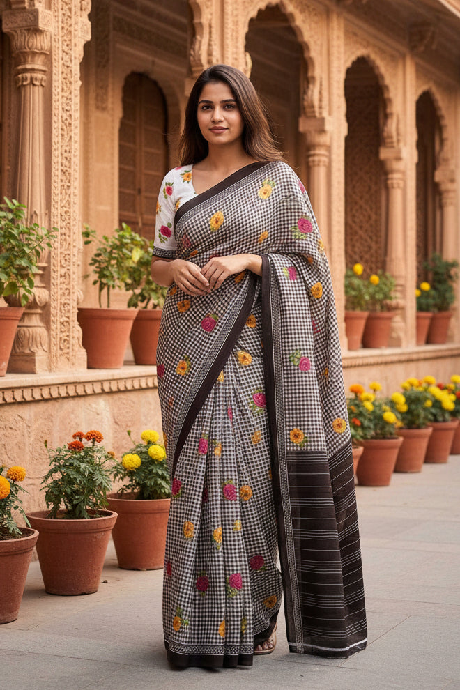 Soft Pure Mulmul Cotton Printed Saree With Unstitched Blouse(Black)