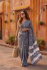 Load image into Gallery viewer, Mulmul Cotton Printed Saree With Unstitched Blouse(Grey)
