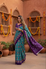 Load image into Gallery viewer, Pure Cotton Ikkat Print saree With Unstitched Blouse(Blue)

