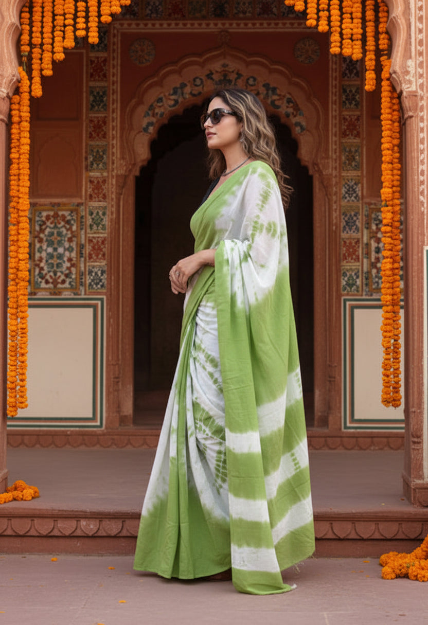 Mulmul cotton designer saree with unstitched blouse(green)