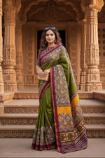 Load image into Gallery viewer, Cotton Printed Zari Border Saree With Unstitched Blouse(Green)
