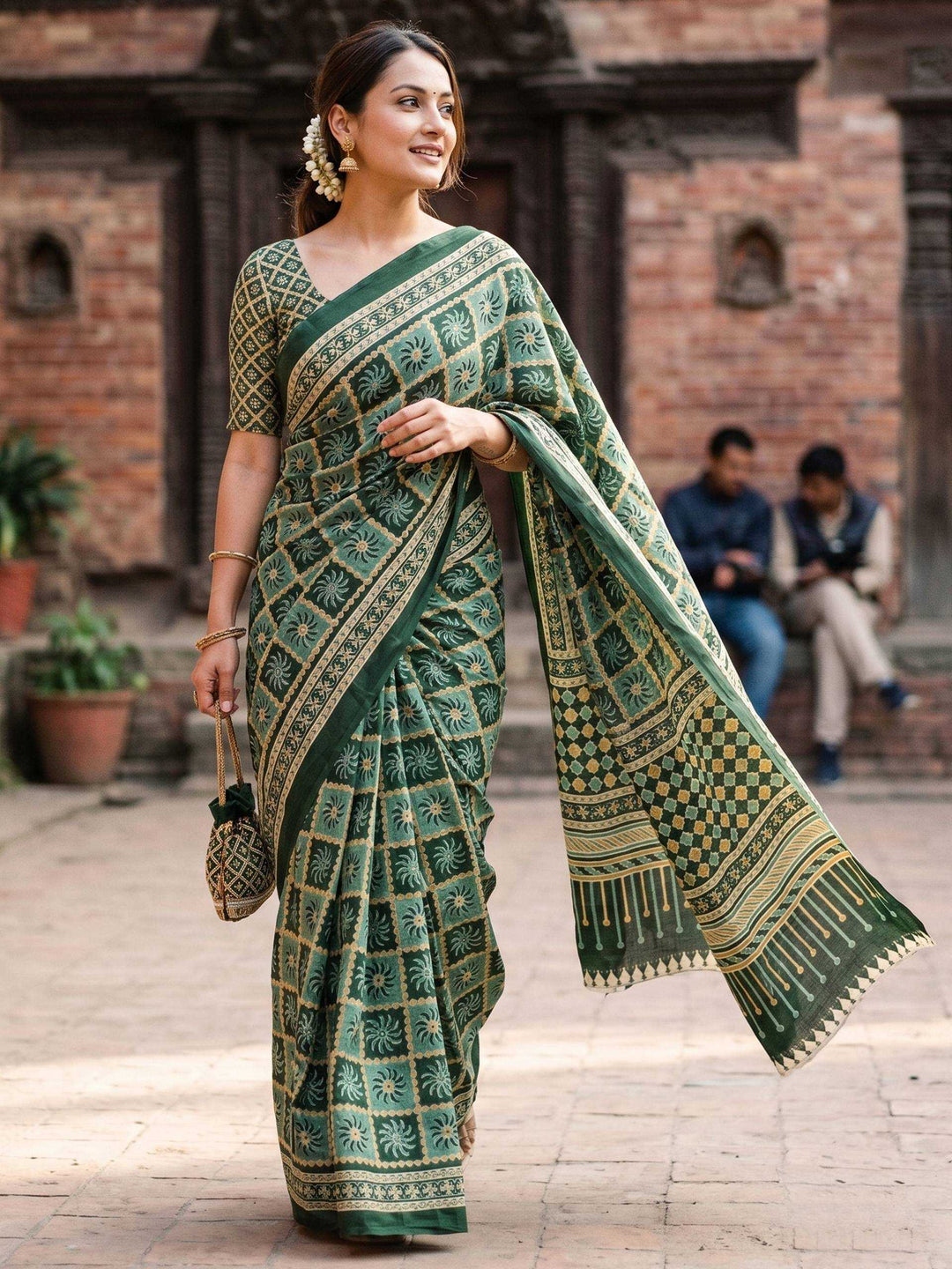 Mulmul Cotton Ajrakh Printed Saree With Unstitched Blouse(Green)