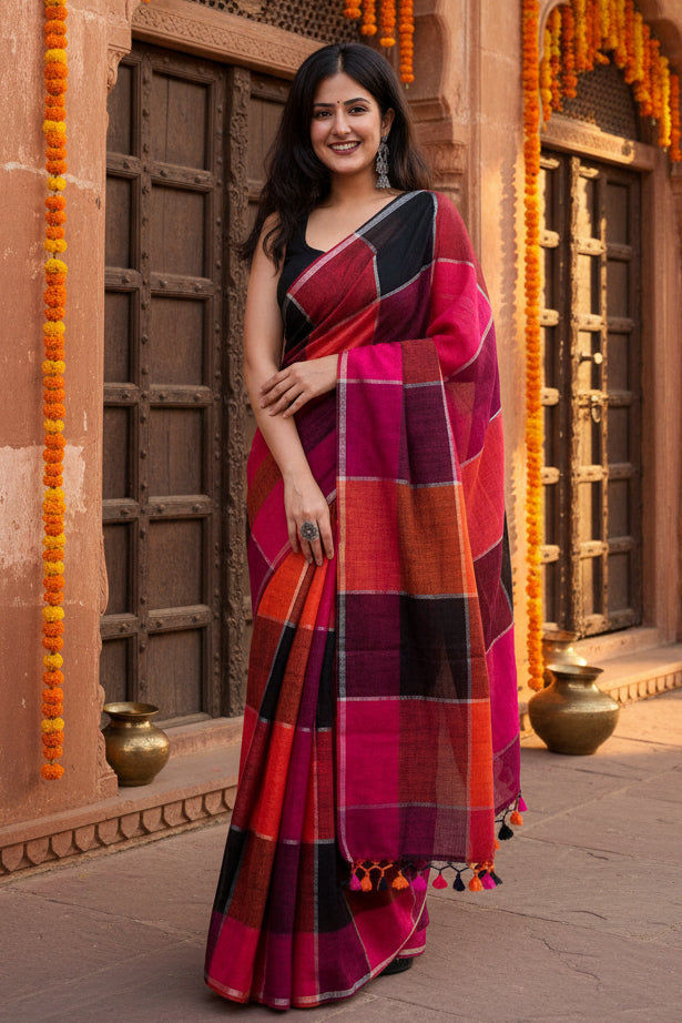 Pure Linen Zari Border Chex Print Saree With Unstitched Blouse(Maroon)